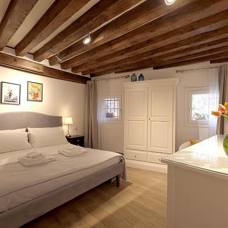 Mascherone Apartment Венеция Екстериор снимка